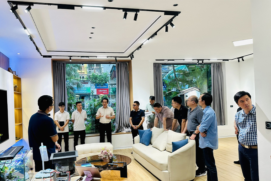 Rạng Đông xác định mục tiêu dẫn đầu các không gian tăng trưởng mới tại Việt Nam: smart home, smart city, smart farm.
