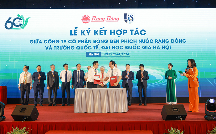 Ký kết hợp tác Trường Quốc tế, Đại học Quốc gia Hà Nội