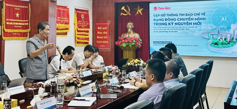 Tổng Giám đốc Công ty CP bóng đèn phích nước Rạng Đông Nguyễn Đoàn Thăng chia sẻ về những giải pháp chiến lược của doanh nghiệp thực hiện chuyển đổi số