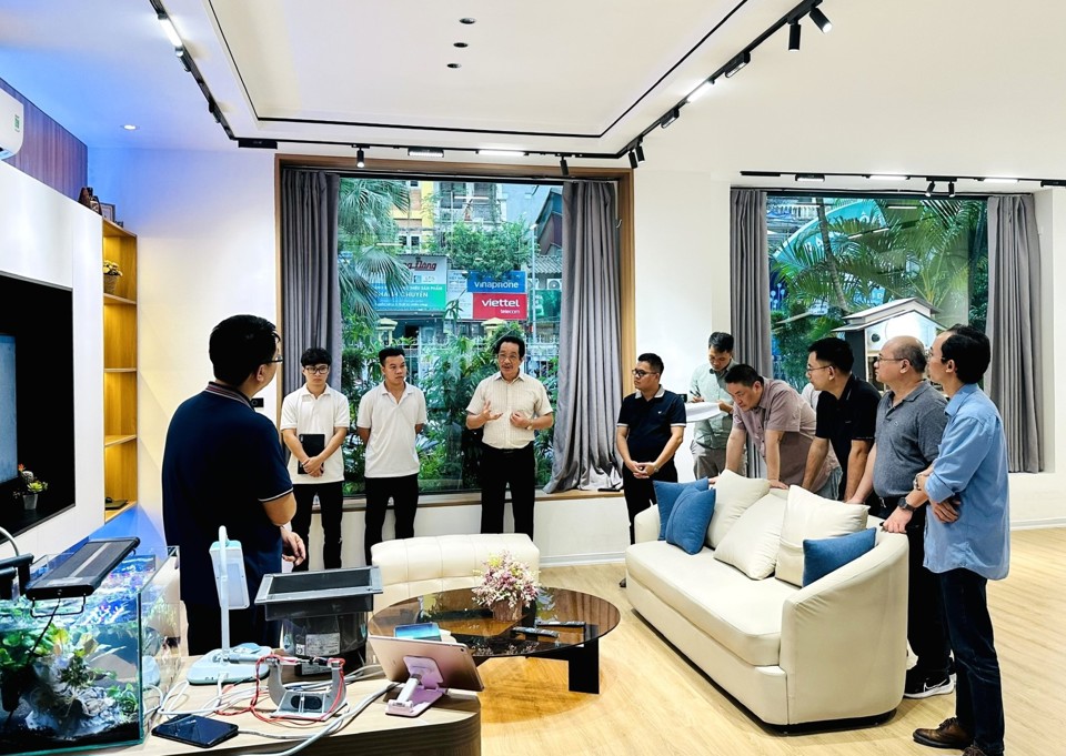 Rạng Đông phấn đấu đến năm 2030 thực hiện thành công tiên phong chuyển đổi kép (số và xanh), dẫn đầu các không gian tăng trưởng mới tại Việt Nam: smart home, smart city, smart farm