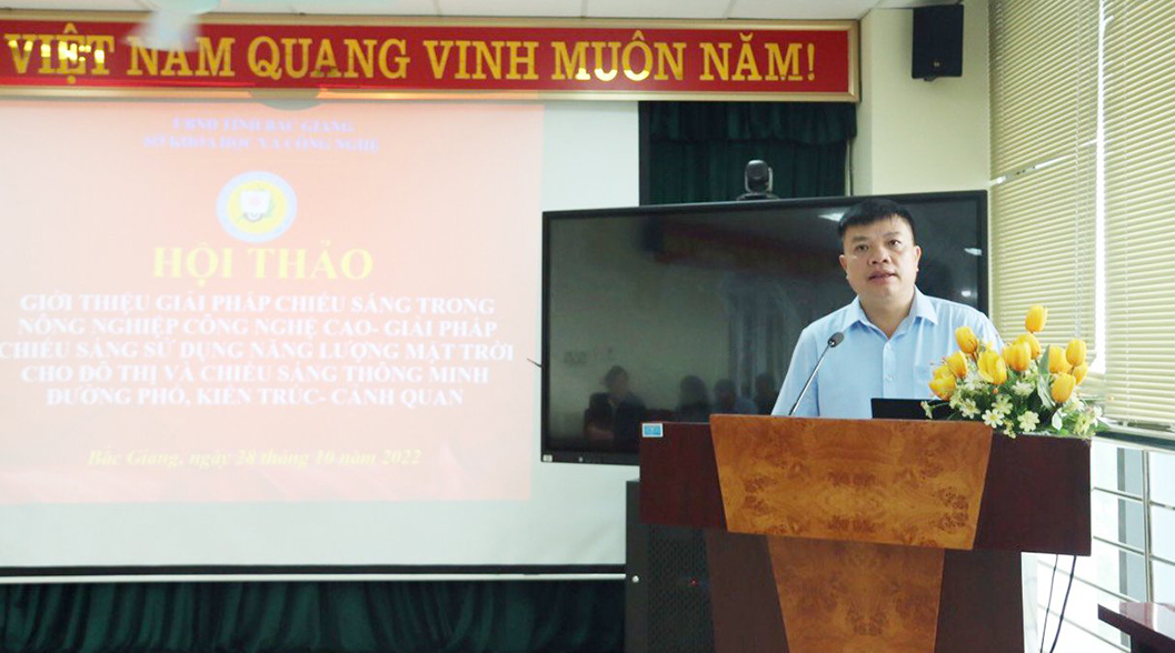 Đồng chí Triệu Ngọc Trung - Phó Giám đốc Sở KH&CN khai mạc Hội thảo