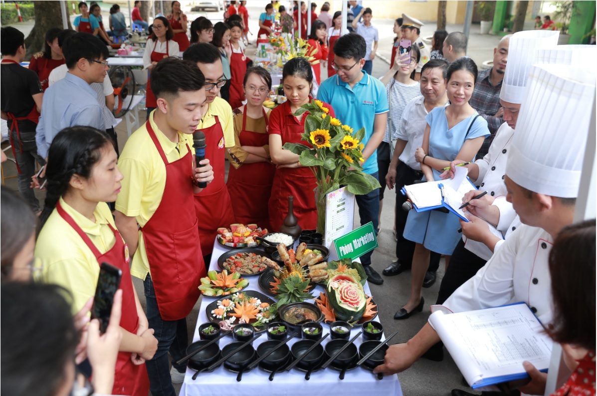 hội thi nấu ăn rạng đông