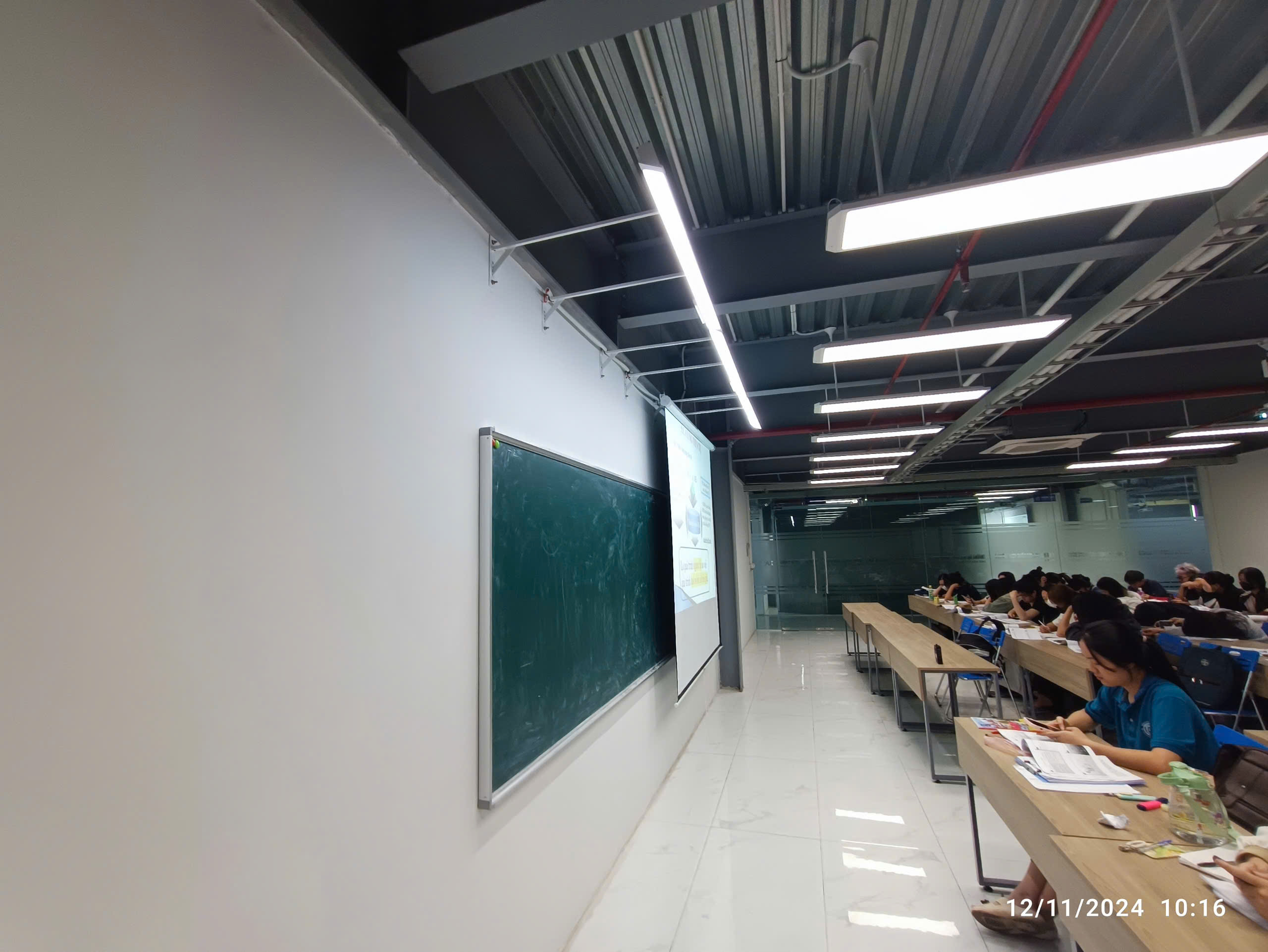 Độ đồng đều là gì? Tiêu chuẩn cho lớp học là bao nhiêu?
