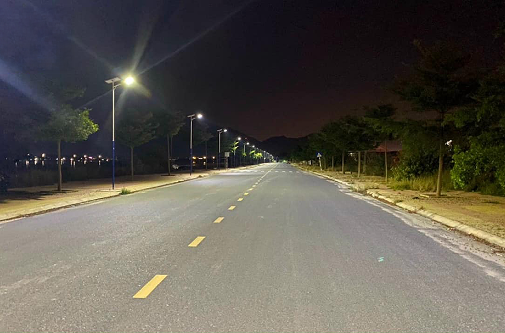 đ&egrave;n đường rạng đ&ocirc;ng ứng dụng