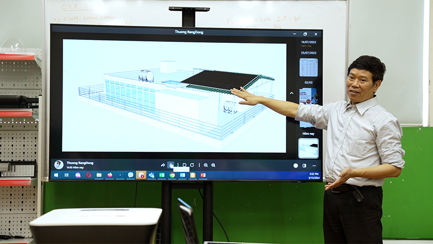 GS.TS Dương Ngọc Huyền - Viện trưởng Viện Công nghệ môi trường và năng lượng xanh - Chuyên gia cao cấp về lĩnh vực năng lượng tái tạo tại Rạng Đông