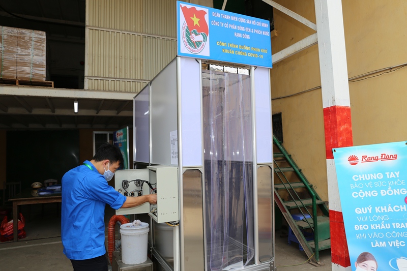 phòng phun khử khuẩn chống covid