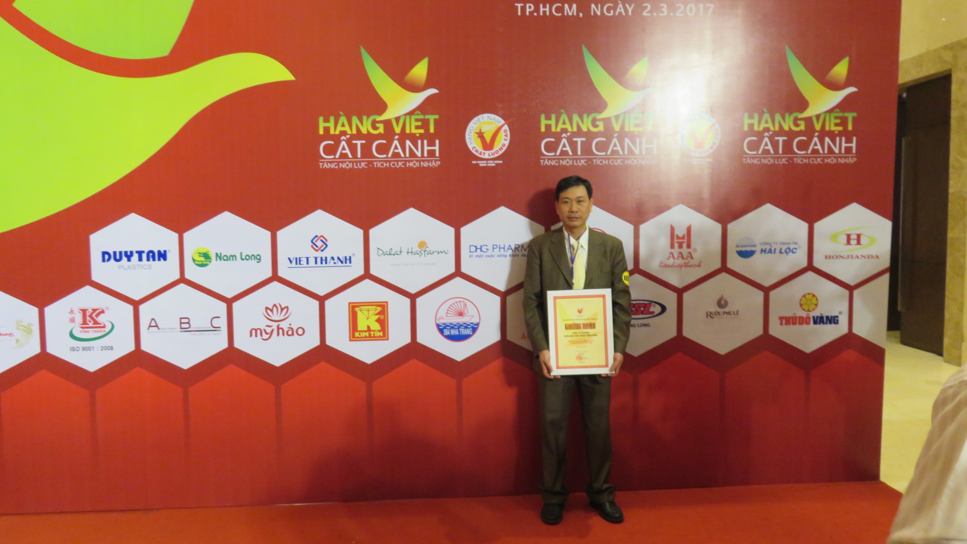 Rạng Đông được bình chọn Hàng Việt Nam chất lượng cao 2017