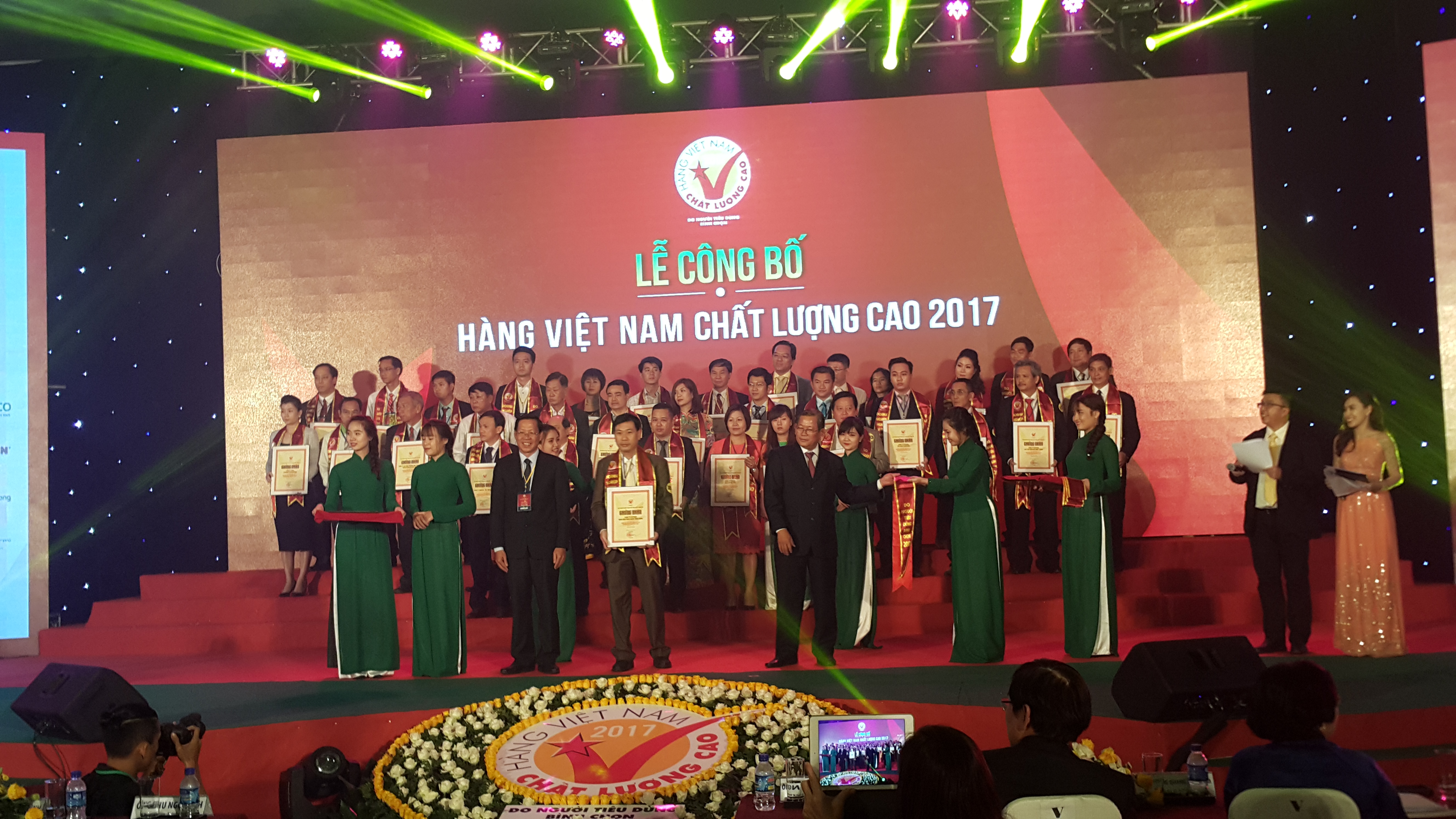 Rạng Đông được bình chọn Hàng Việt Nam chất lượng cao 21 năm liên tiếp