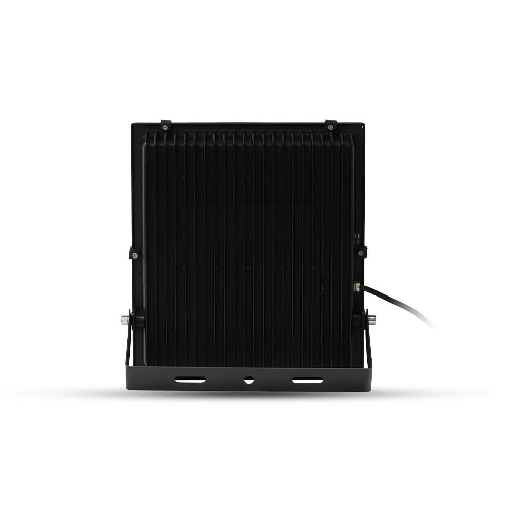 Đèn LED chiếu pha CP06 150W 6500K