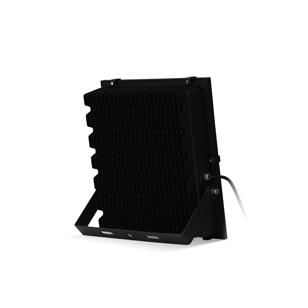 Đèn LED chiếu pha CP06 200W 6500K